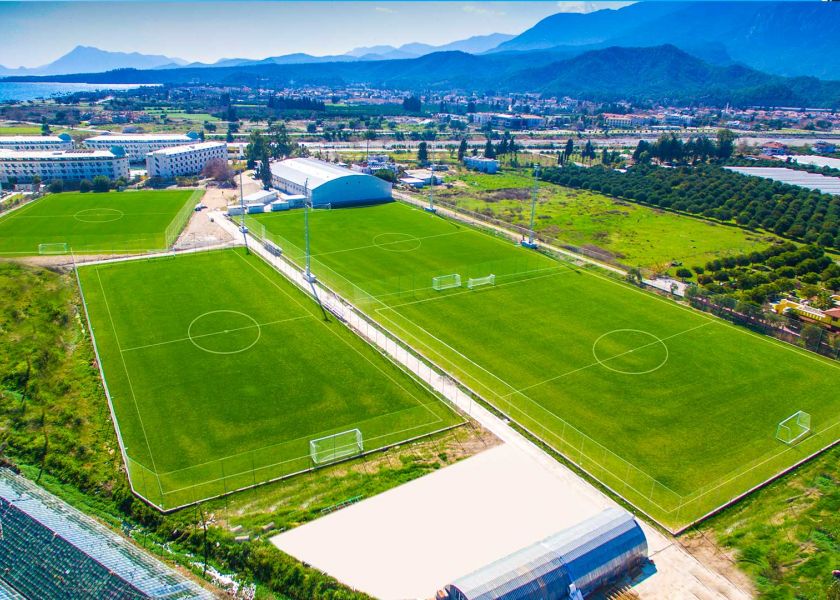 Futbol Sahaları 